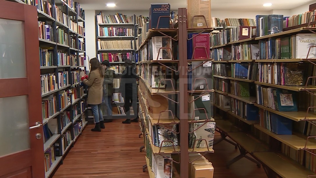 Dragocjena sehara naslova i autora vezanih za Cazin